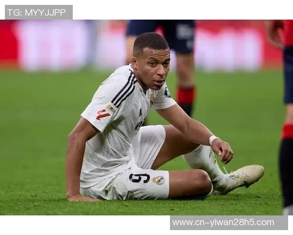 姆巴佩狂飙四球创纪录欧冠历史首位九球射手闪耀全场 姆巴佩狂飙四球创纪录欧冠历史首位九球射手闪耀全场